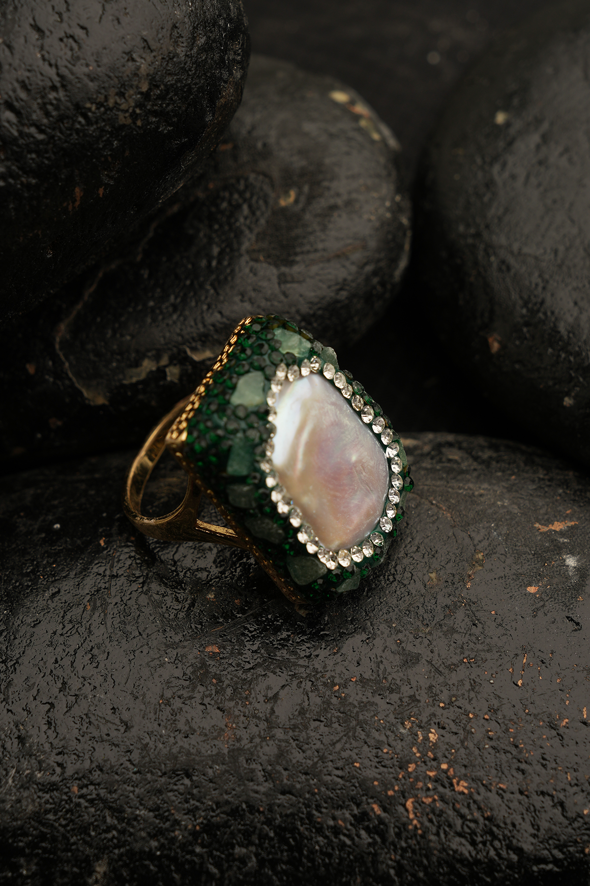 Mystic Pearl Ring