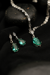 Emerald Essence (Green)