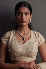 Siyah Noor Solitaire Pendant Set